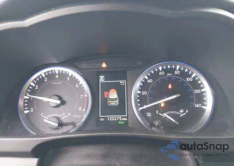 2017 Toyota Highlander Se z USA, uszkodzony, nr VIN 5TDJZRFH1HS426753